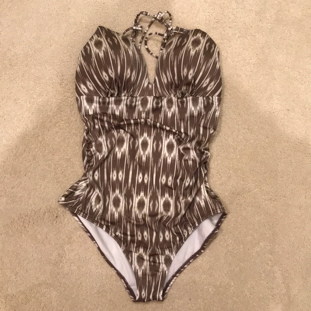 Athleta Women’s One Piece Swimsuit